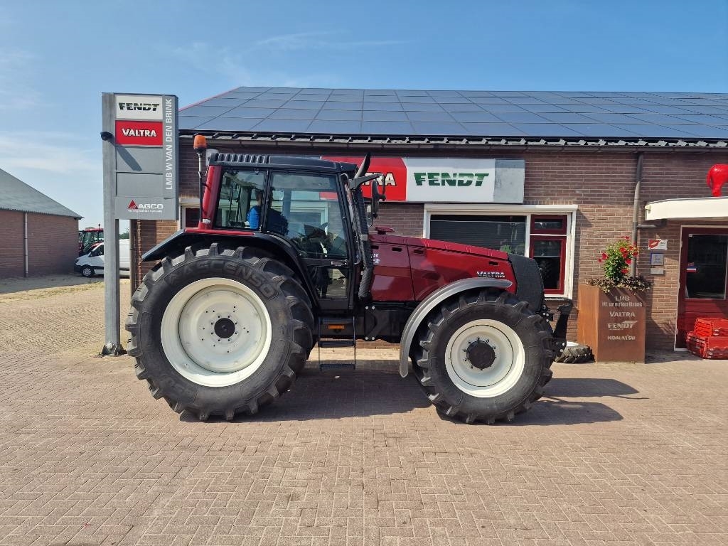 Valtra 8950