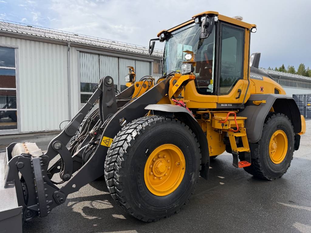 Volvo L60H bra utrustad 1.170.000+moms nya däck