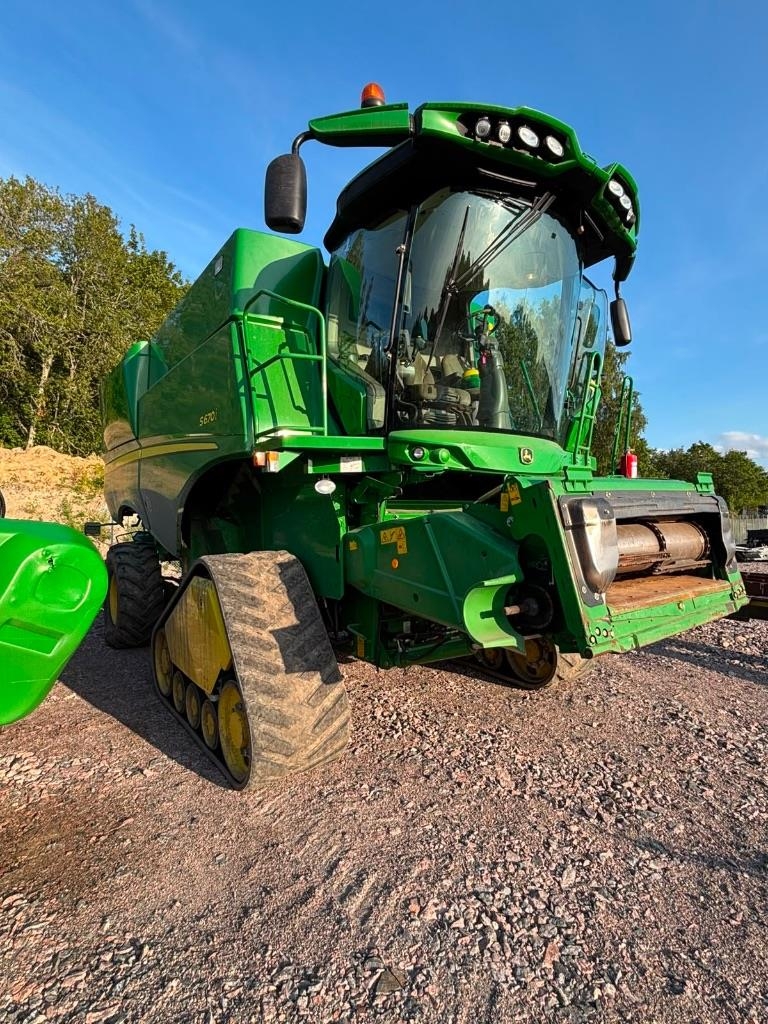 John Deere S 670