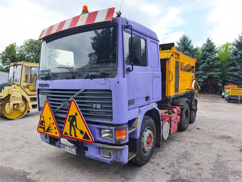 Volvo F 12 360