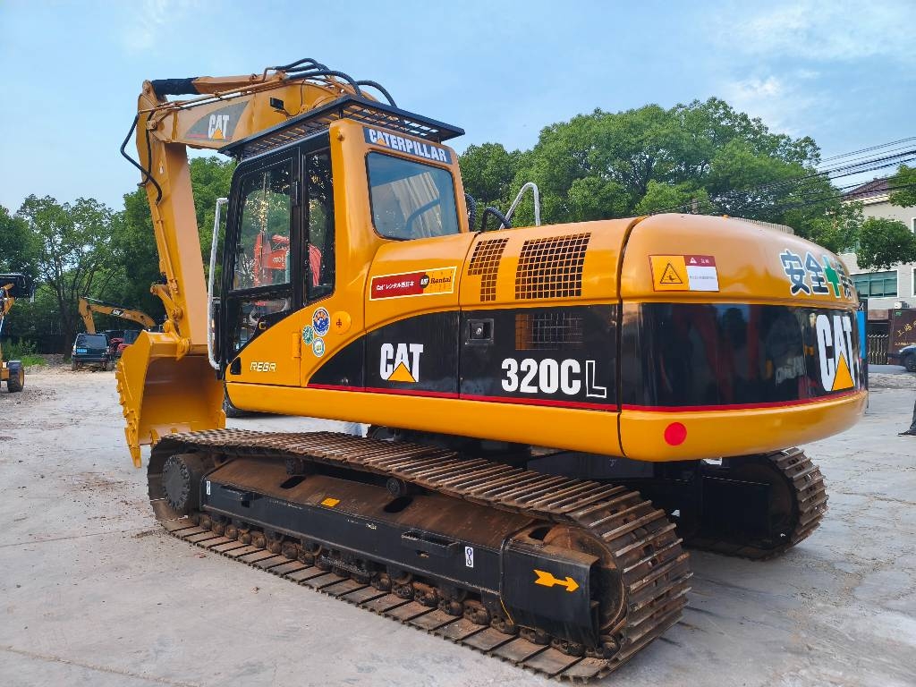 CAT 320 C L