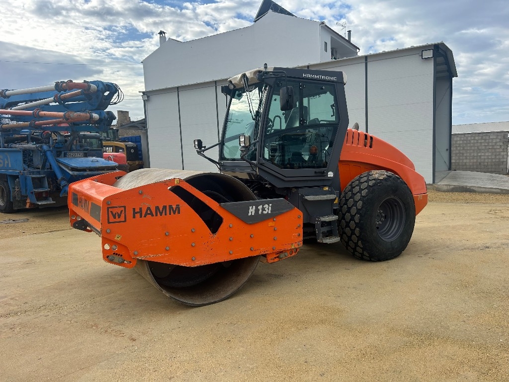 Hamm H13i
