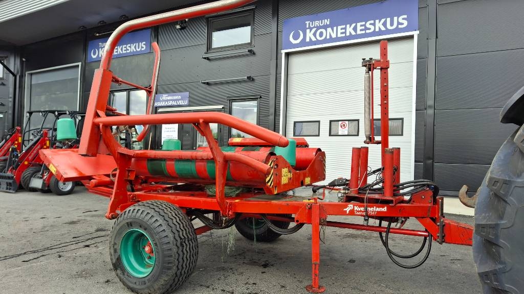 Kverneland 7517 Asiallinen
