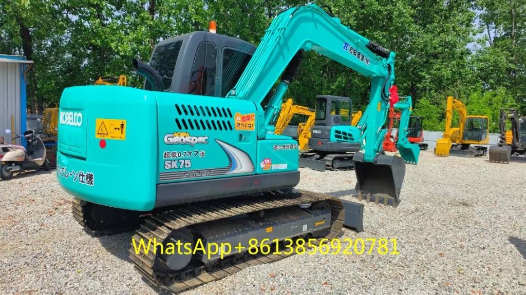 Pelle sur chenilles Kobelco SK 75 — occasion 2024, 280 h