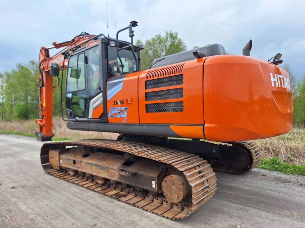 Hitachi ZX 250 LC-7