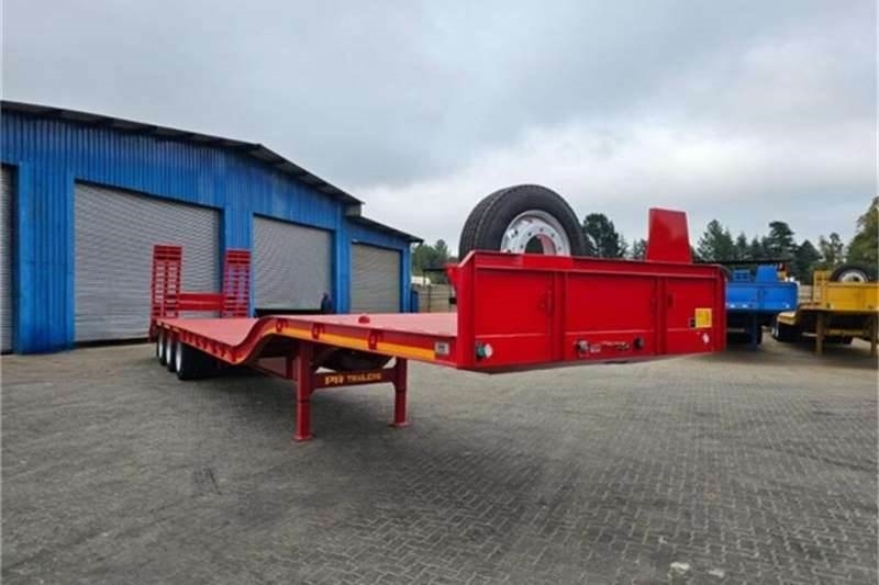 PR Trailers TRI AXLE STEP DECK 40 TON