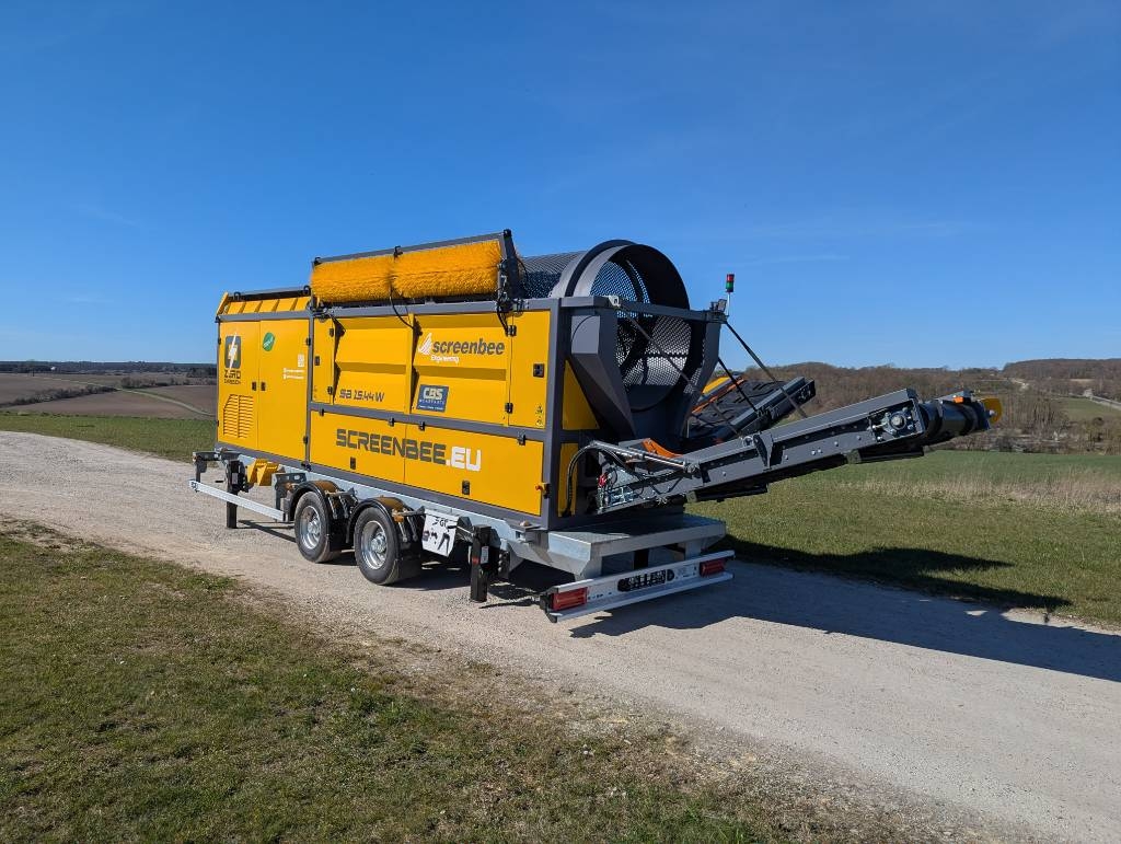 ScreenBee SB 15.44 W