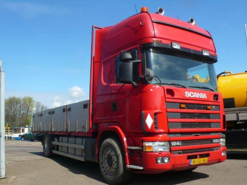 Camion porte-conteneur Scania R 124-420 — occasion 2000