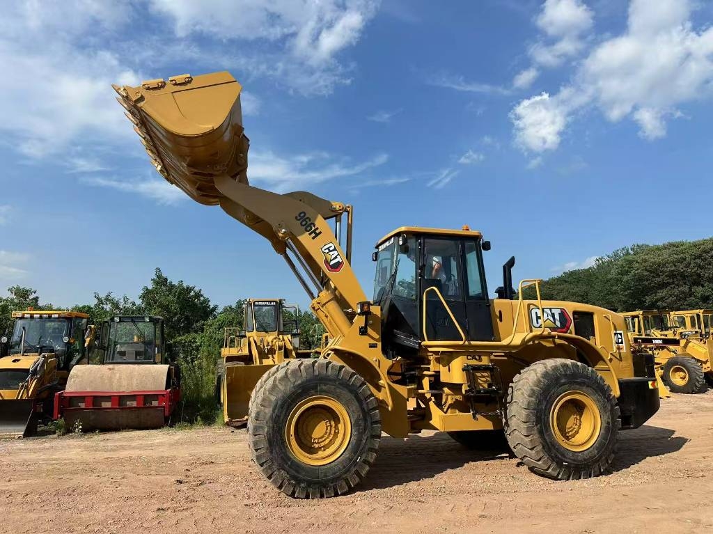 Chargeuse sur pneus Caterpillar 966H — occasion 2019, 966 h