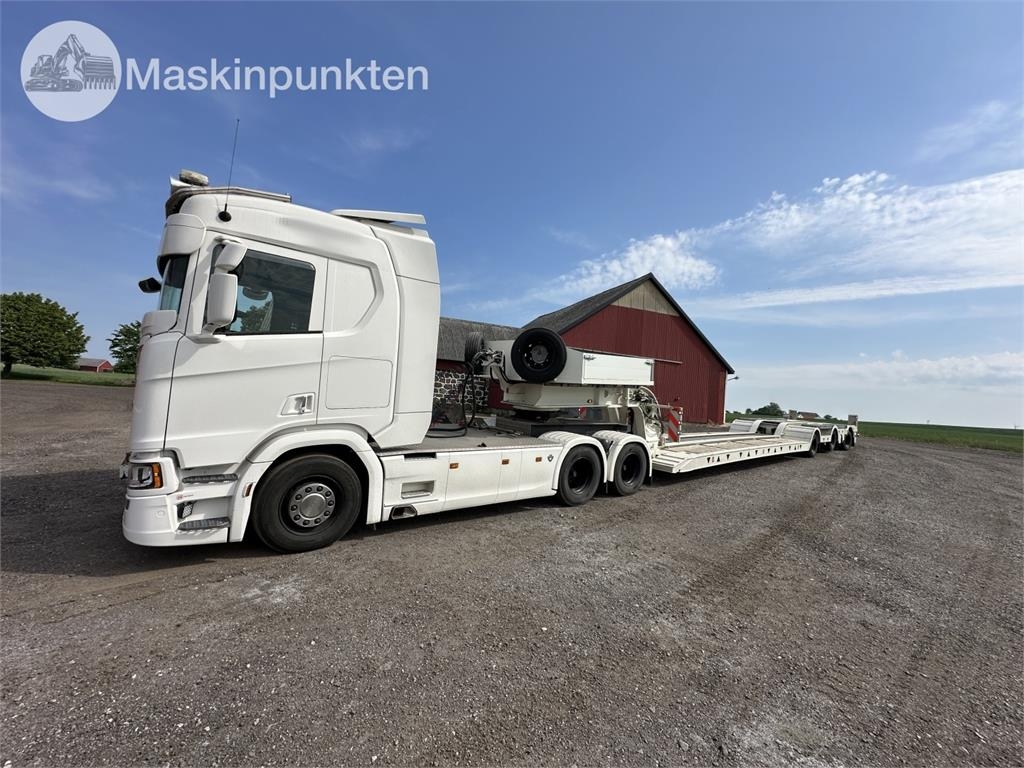 Scania R580 A6*4NB