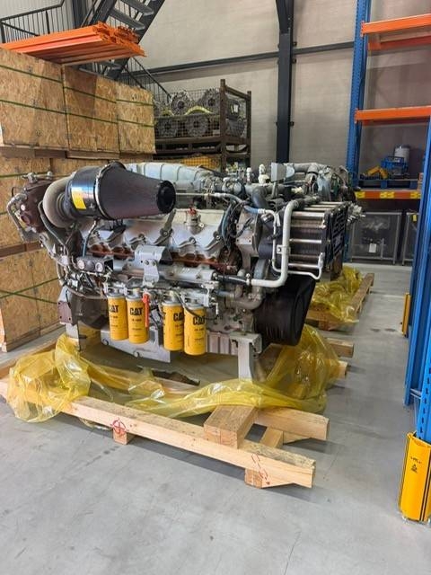 CAT C 32 marine 4884585 1902 bhp @ 2300 rpm