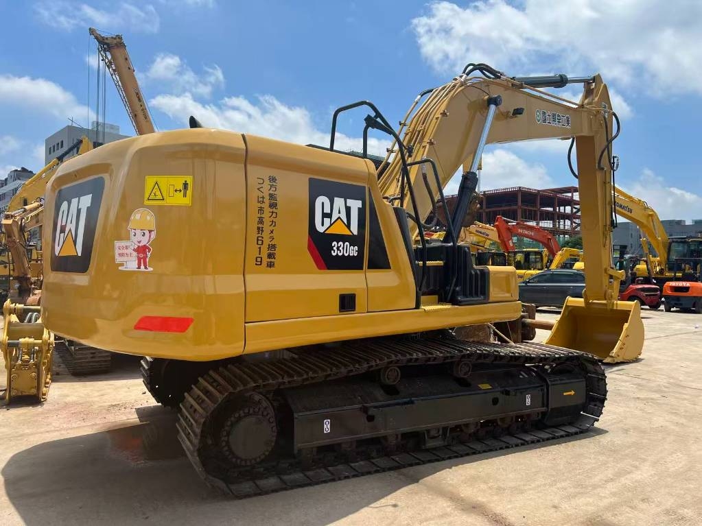 Pelle sur chenilles Caterpillar 330GC — occasion 2024, 490 h