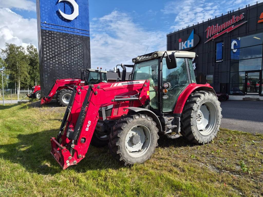 Tracteur agricole Massey Ferguson 5610 — occasion 2013, 7 900 h