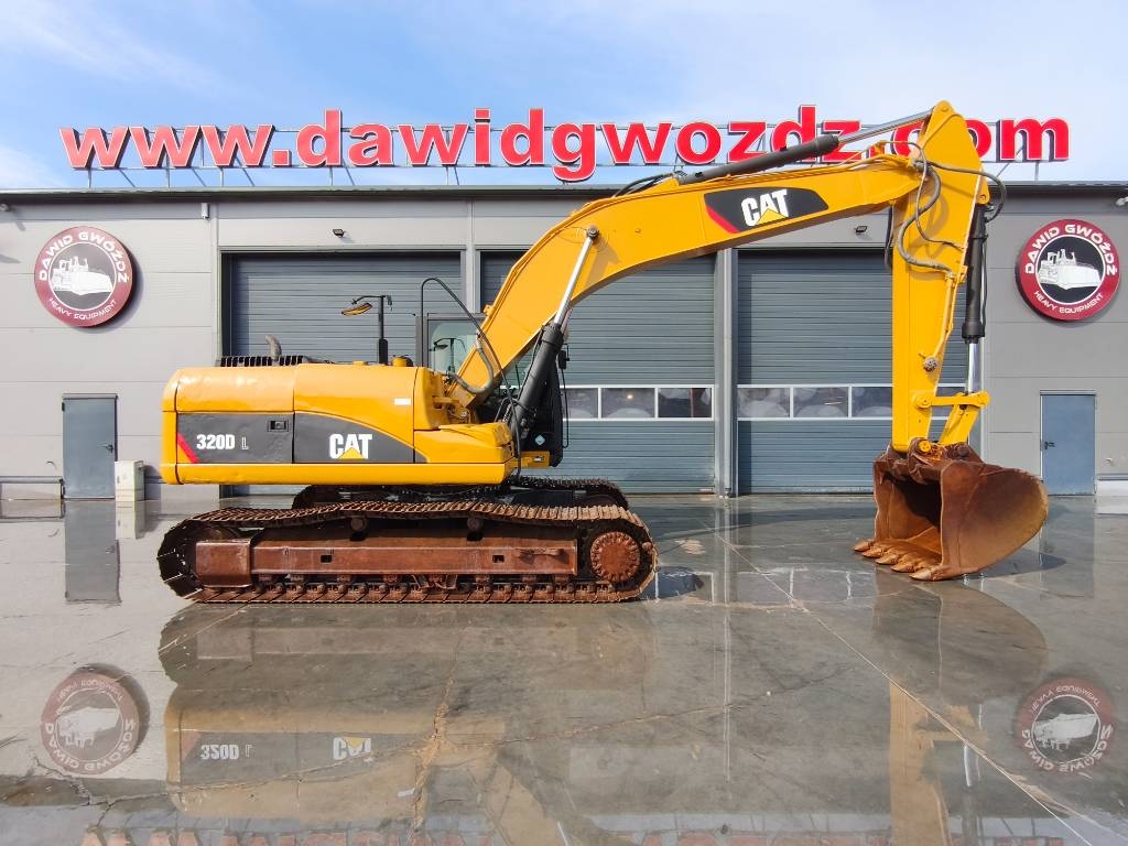 CAT 320DL