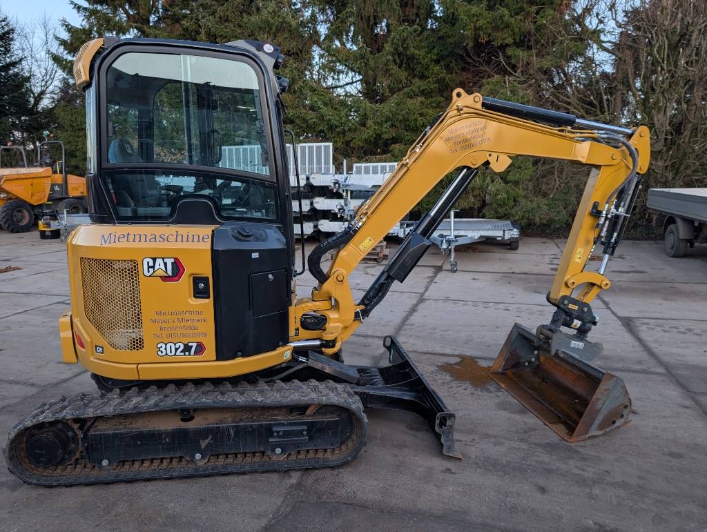 Mini-pelle Caterpillar 302.7 — occasion 2025, 250 h