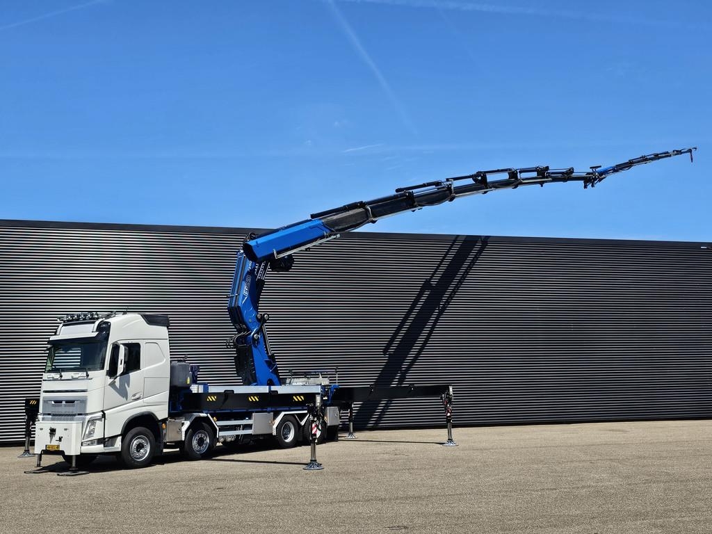Volvo FH 500 8x4 / FASSI F2150 / WINCH / WORK BASKET