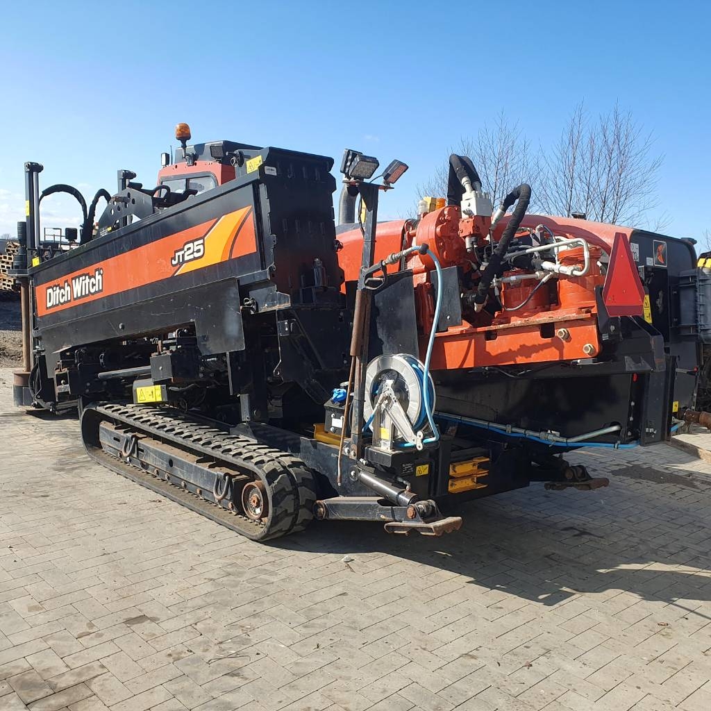 Ditch Witch JT 25