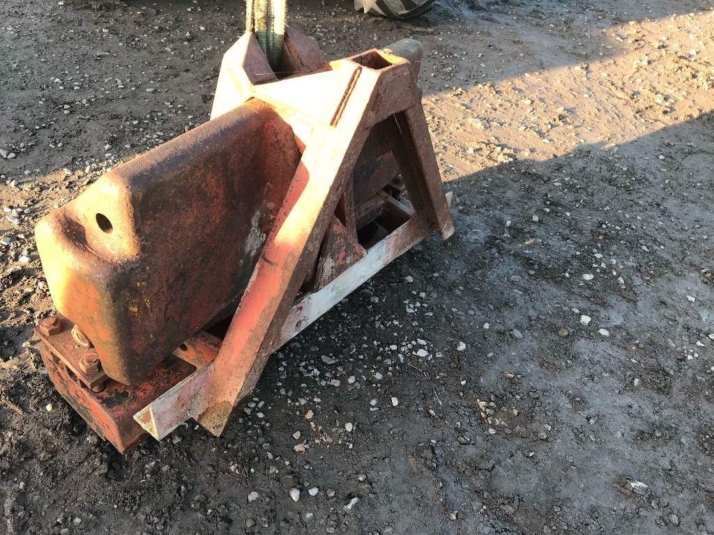 Case IH 850KG FRONT WEIGHTS
