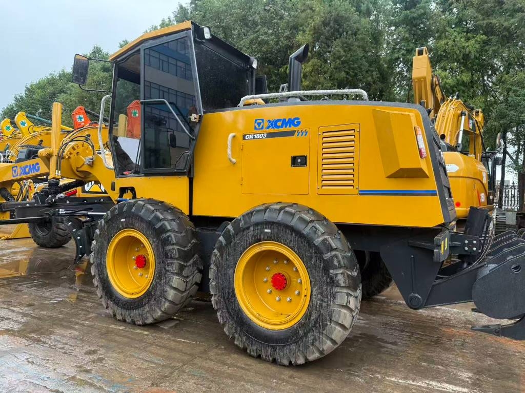 XCMG GR 180