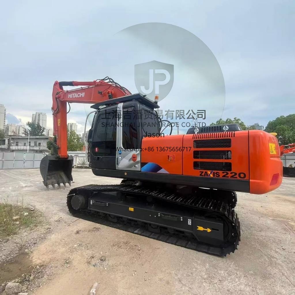 Hitachi ZX 220