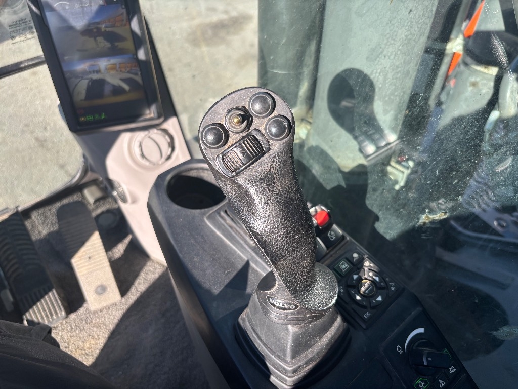 Volvo EWR 170 E / Rotátor, kocsi, 2 vödör, V. fokozat kuva 19