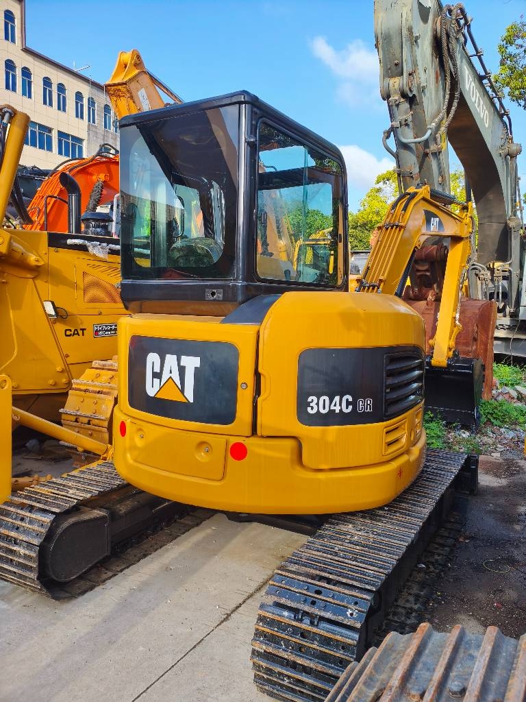 Mini-pelle Caterpillar 304 CR — occasion 2018, 2 100 h