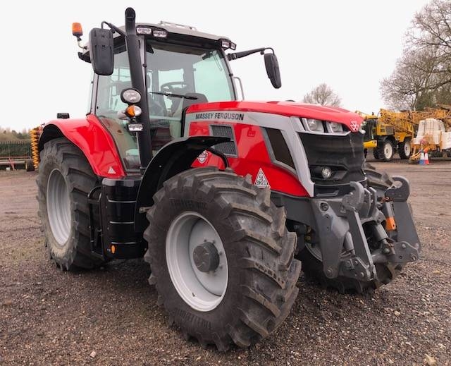 Massey Ferguson 7S.155