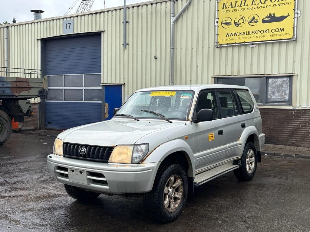 Toyota Land Cruiser Prado - Diesel Engine 4x4 - 5 Seats -