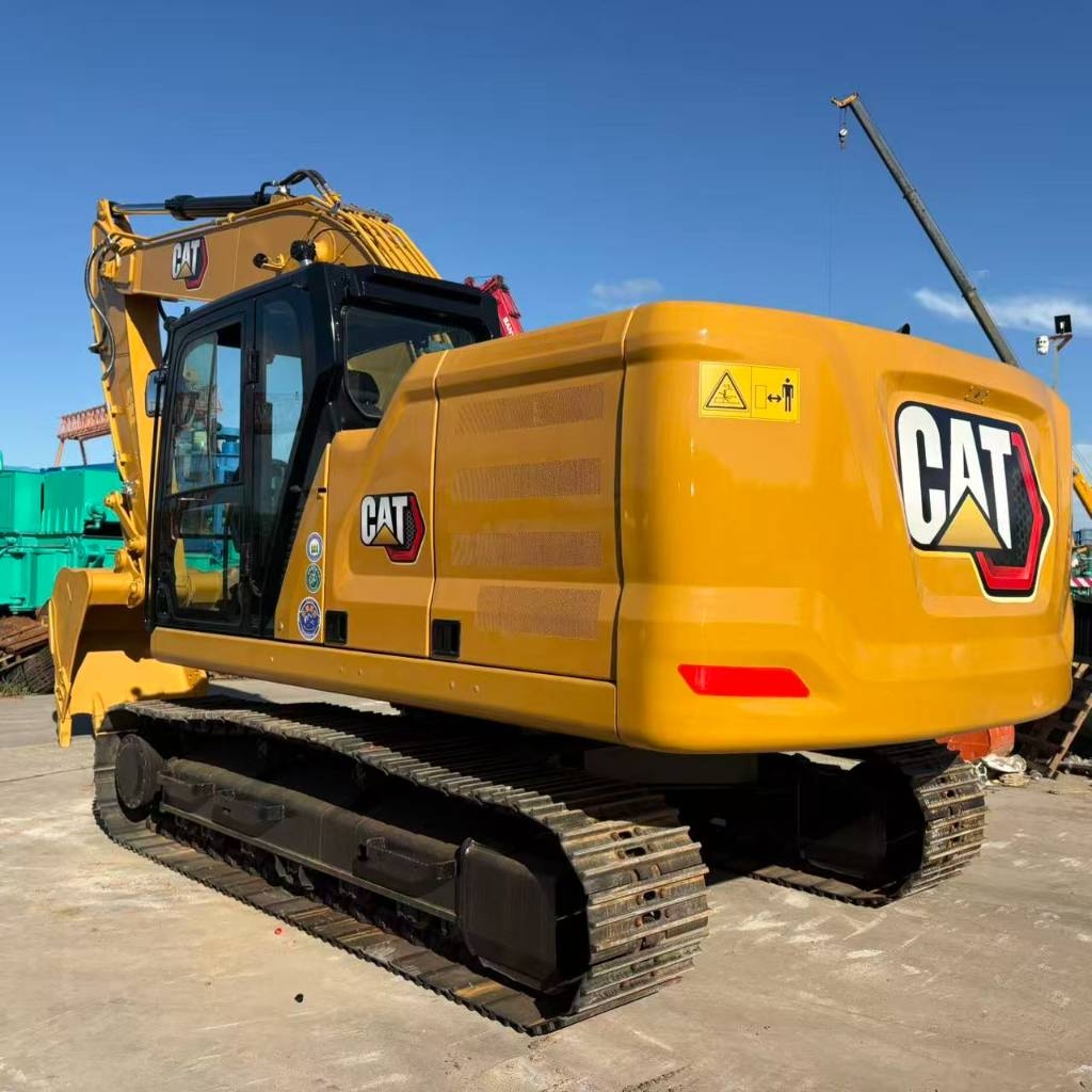 Pelle sur chenilles Caterpillar 320 GC — occasion 2024, 450 h