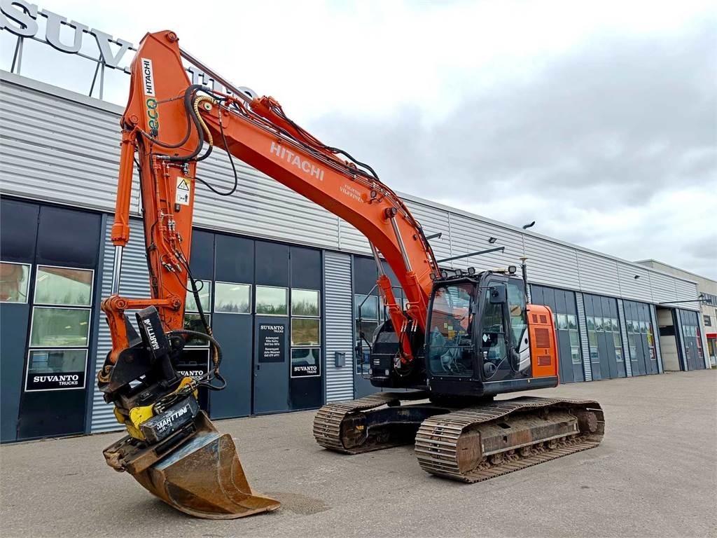 Hitachi ZX 225 US LC-6