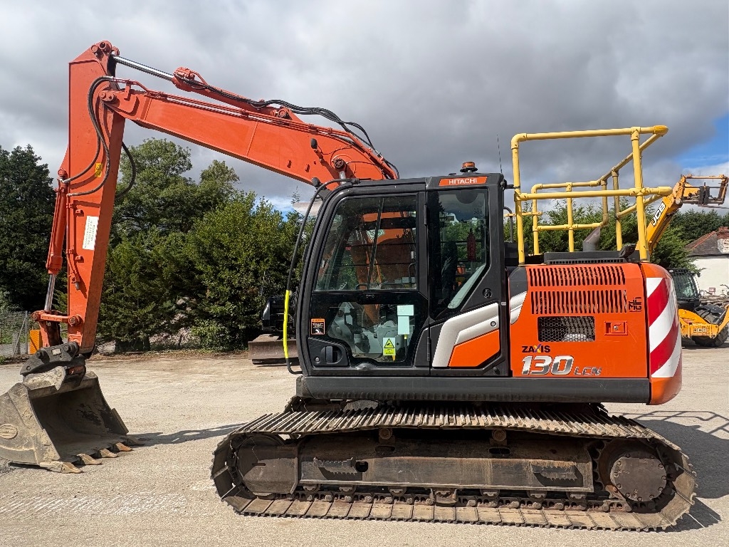 Hitachi ZX130LC-7