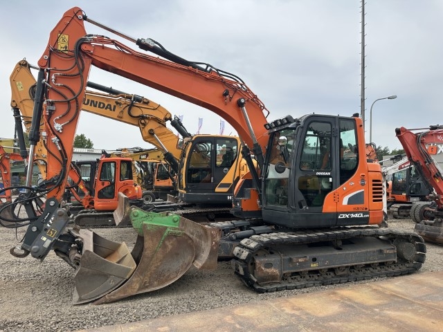 Pelle sur chenilles Doosan DX 140 LCR-5 / AC / Oilquick OQ70/55 — occasion 2019, 1 962 h
