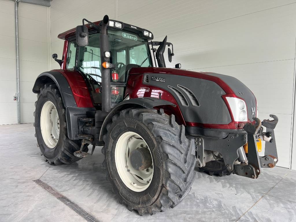 Valtra T 213 Versu