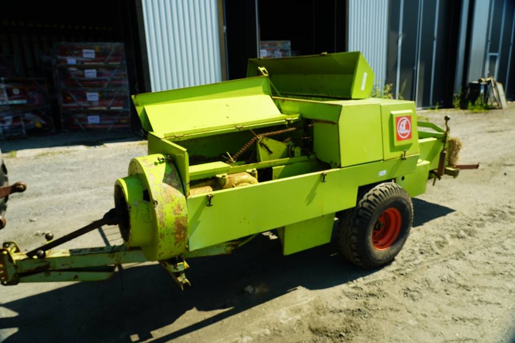 CLAAS Markant 40 / B1915