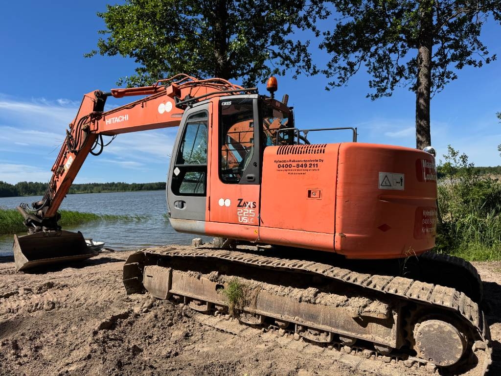 Hitachi ZX 225 US LC