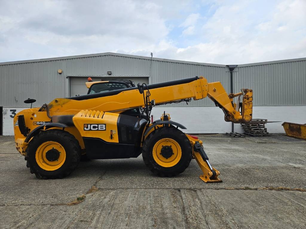 Chariot télescopique JCB 540-140 — occasion 2017