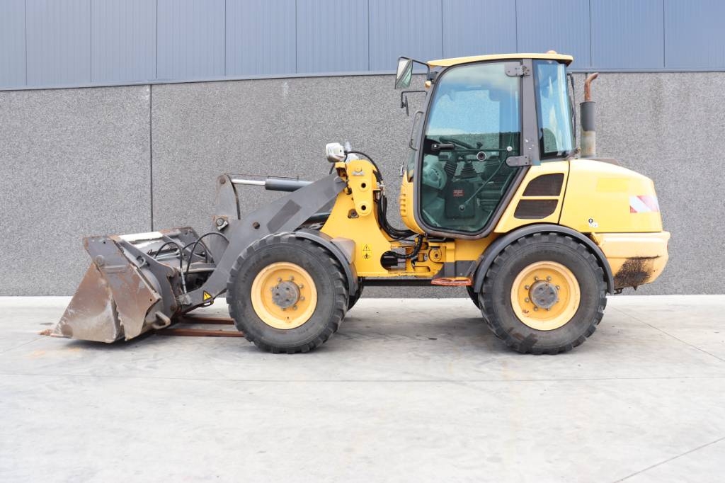 Volvo L28 F