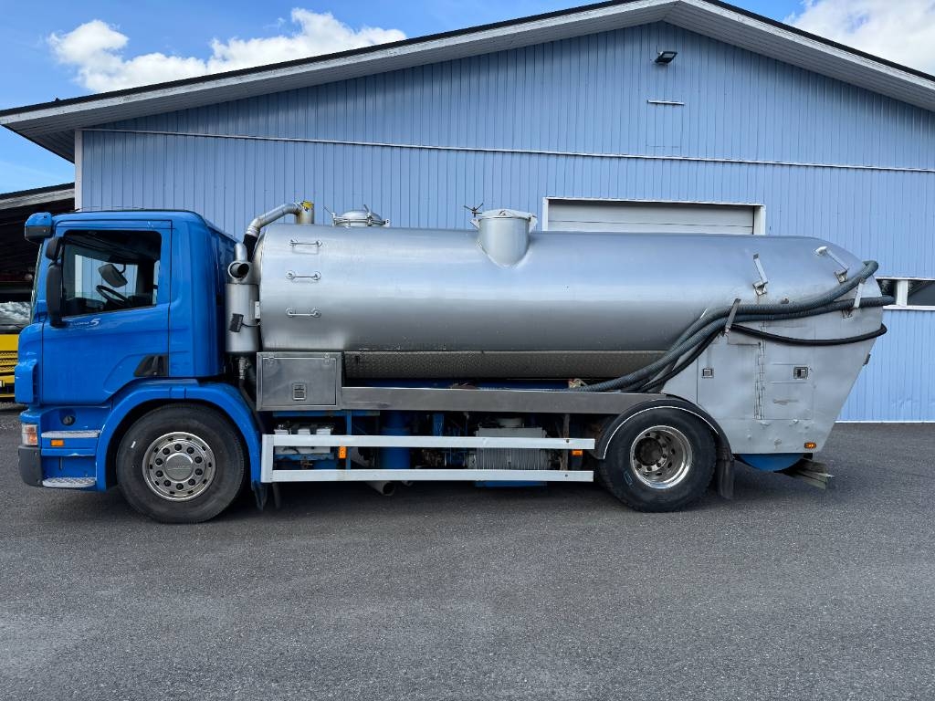 Scania P 320
