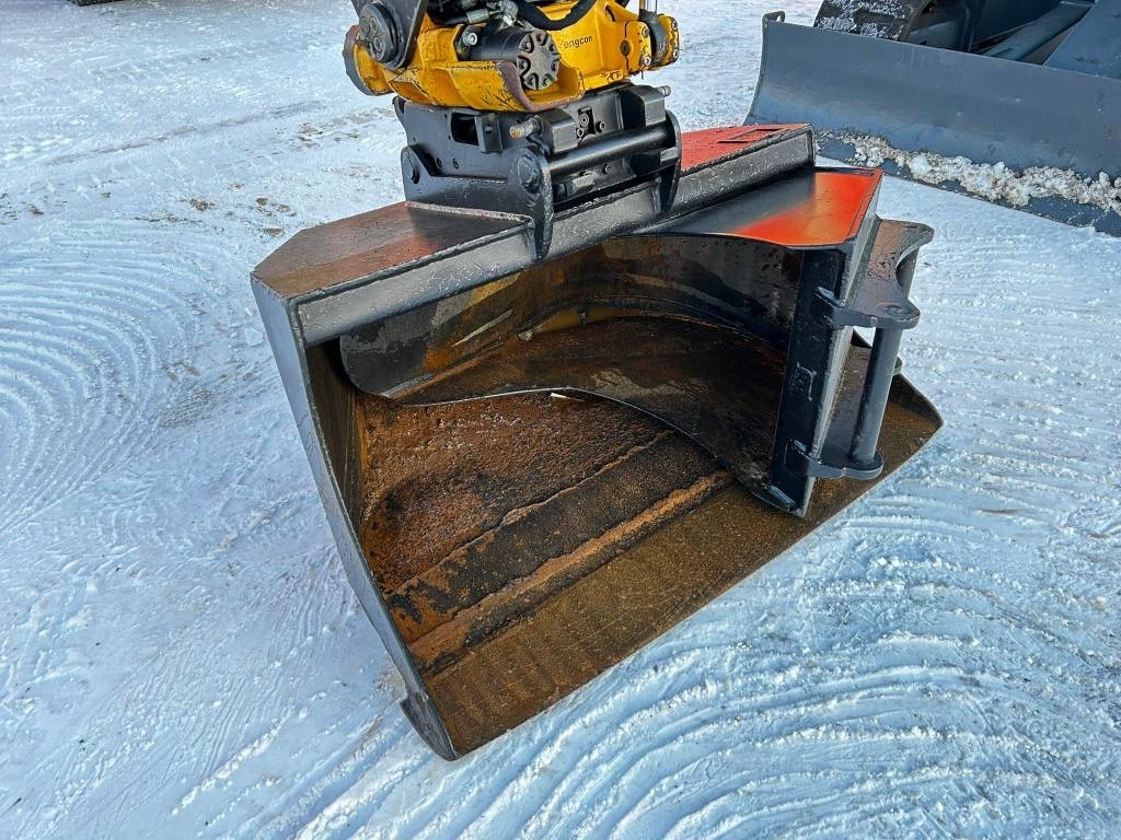 كوبيلكو SK 75 SR-3E/ مباع، مباع kuva 21