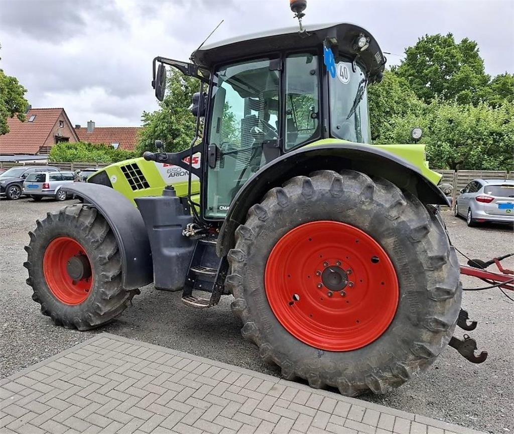 CLAAS Arion 650