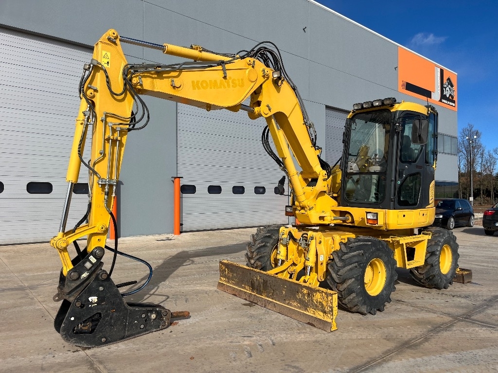 Komatsu PW 98 MR-8