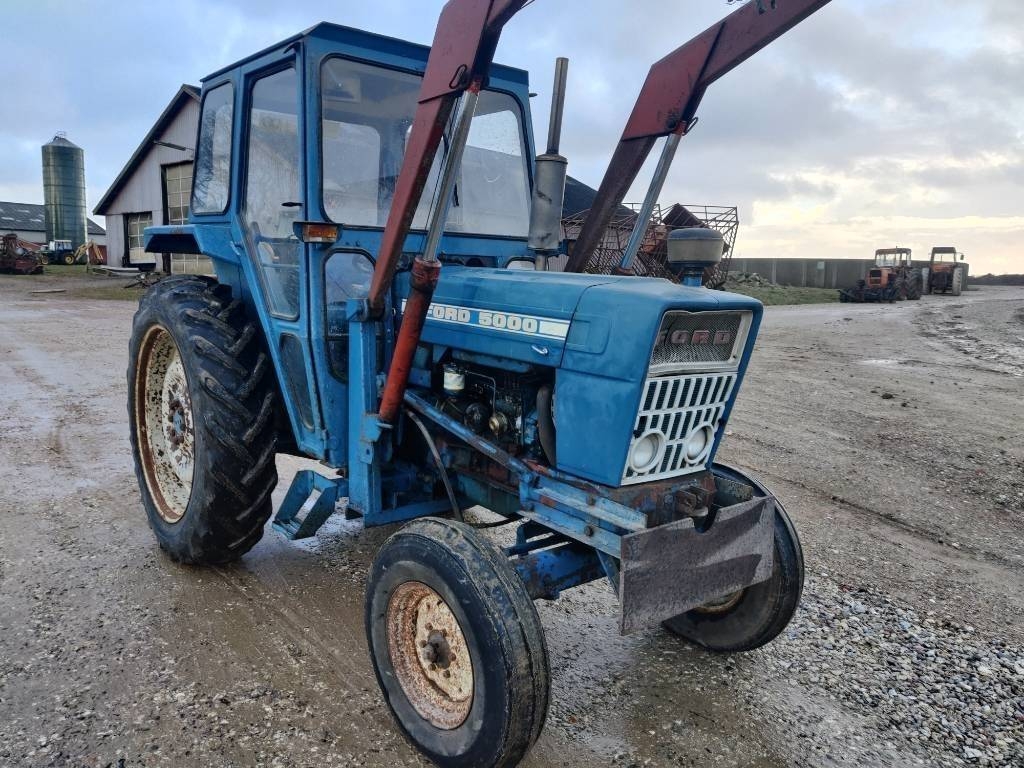 Ford 5000 Y Select O Speed og Major benzin