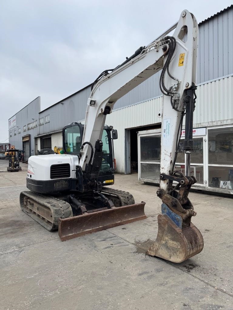 Bobcat E85 (14822) *B02