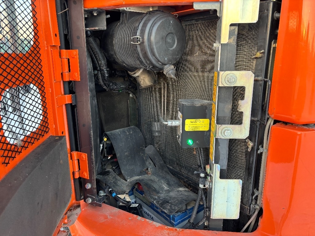 Hitachi ZX 85 US / Engcon, 600mm telat, 3 kauhaa kuva 13