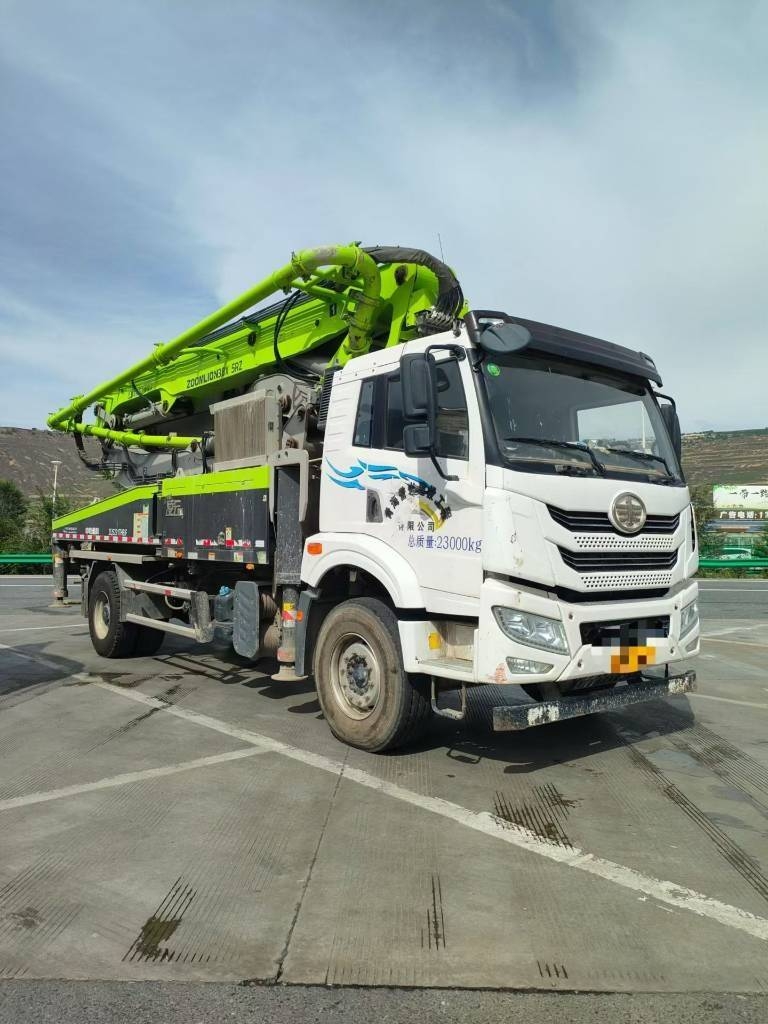 Camion pompe à béton Zoomlion ZLJ5231THBJF — occasion 2024, 1 824 h