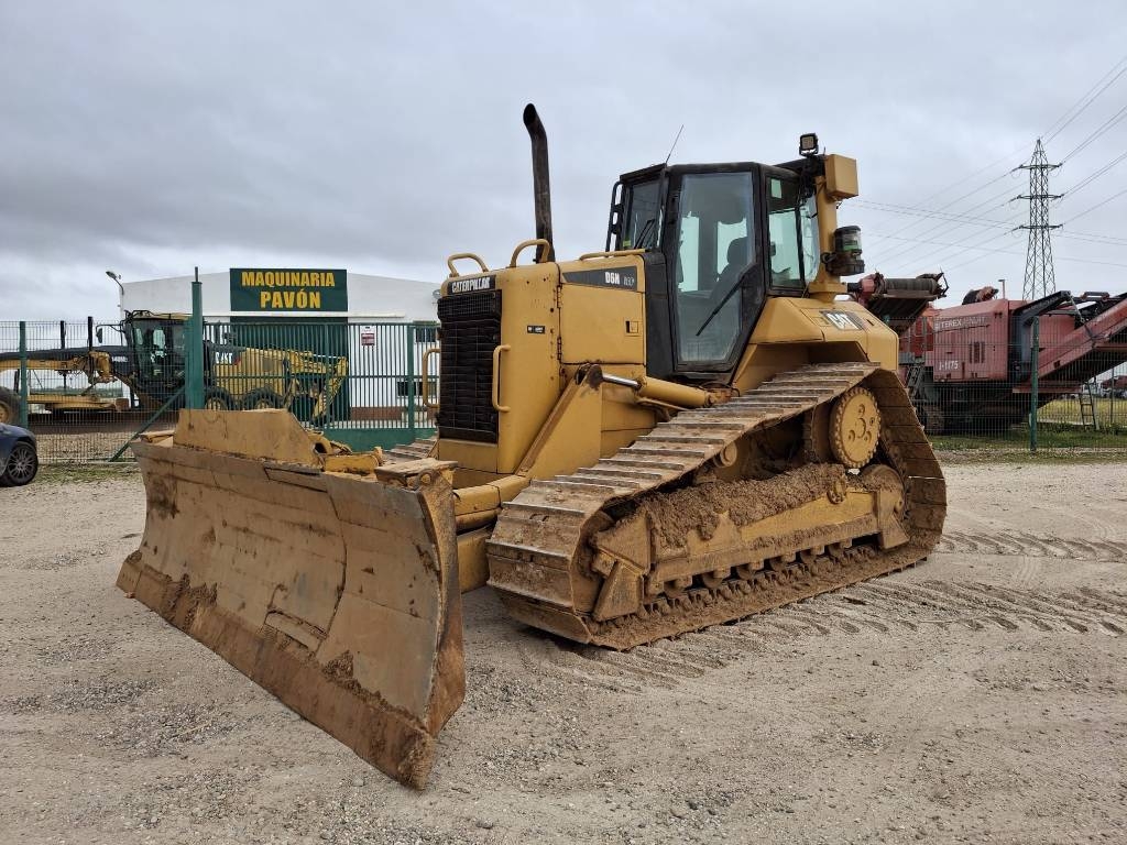 CAT D 6 N
