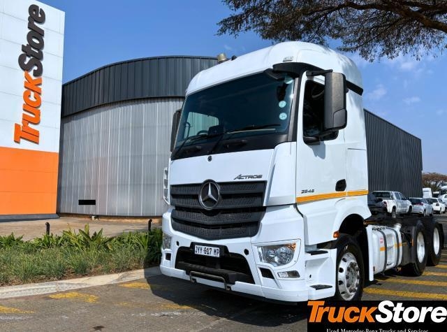 Fuso Actros ACTROS 2645LS/33 FS