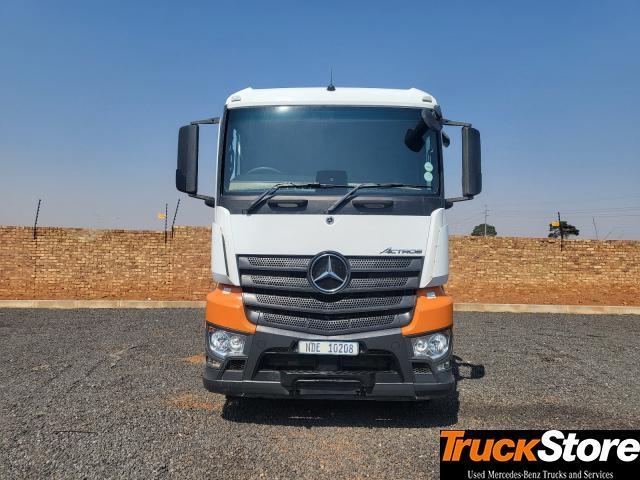 Fuso Actros ACTROS 2640LS/33