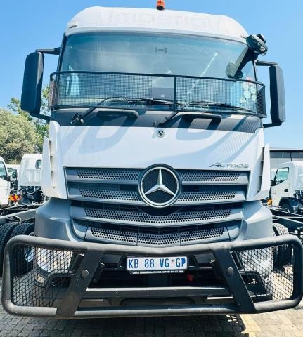 Fuso Actros ACTROS 2645LS/33PURE