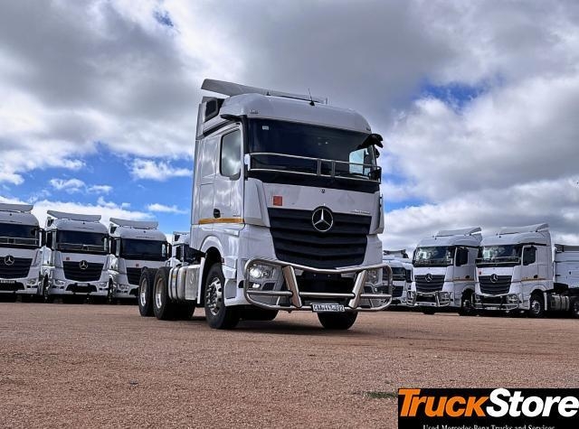 Fuso Actros ACTROS 2645LS/33 E5